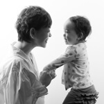 人気ラジオDJ トムセン陽子さん「ママとあなたはたしかに『ひとつ』だったのよ」と 写真を見せながら話したいなと思います。